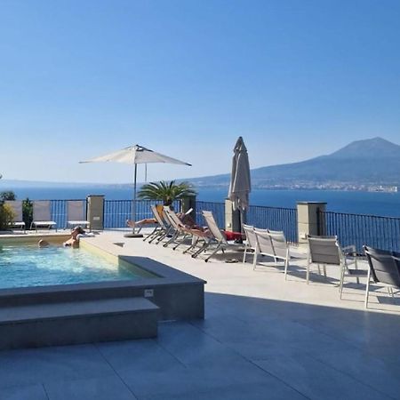 La Panoramica Hotel Castellammare di Stabia Exteriör bild