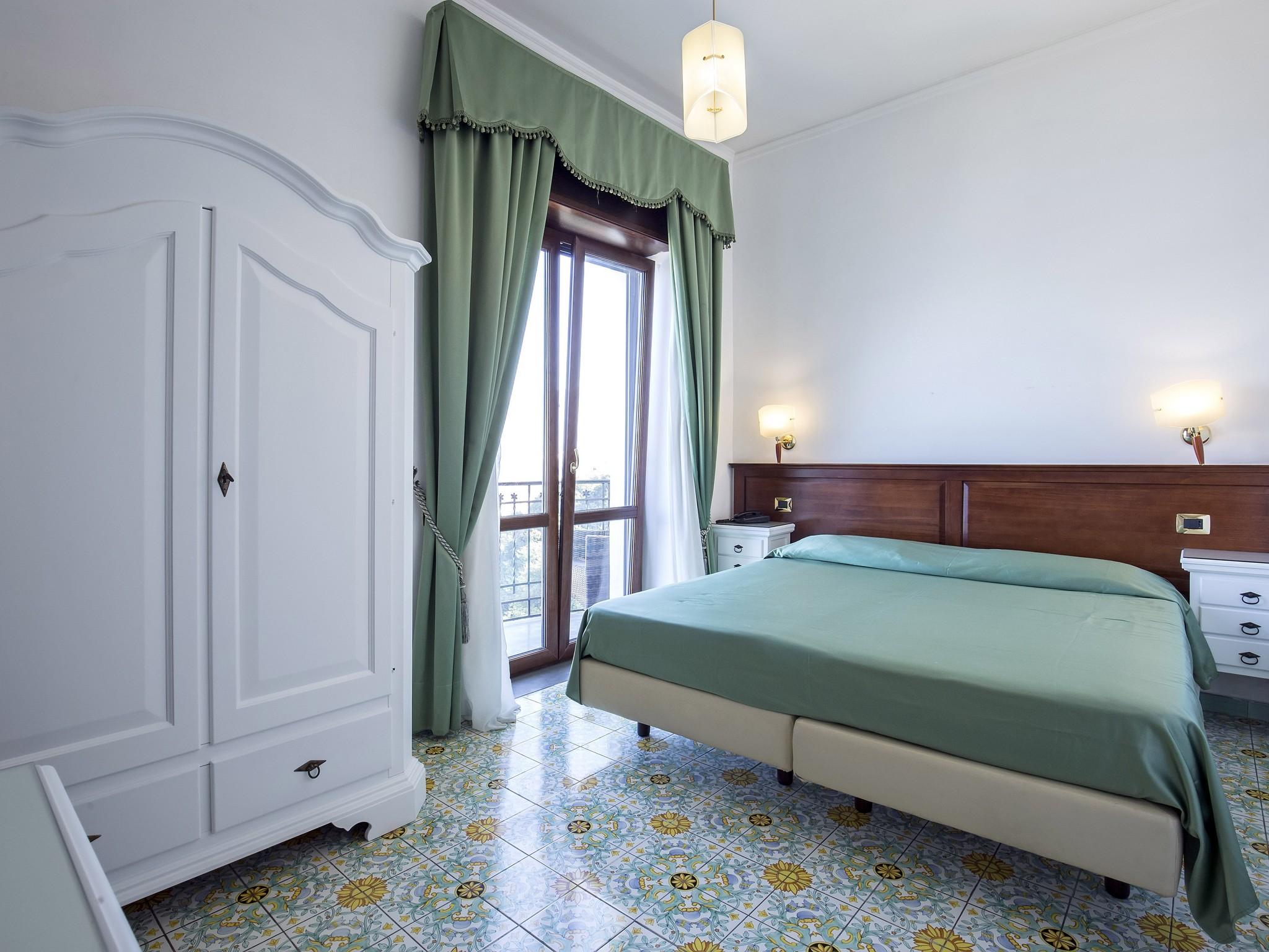 La Panoramica Hotel Castellammare di Stabia Exteriör bild
