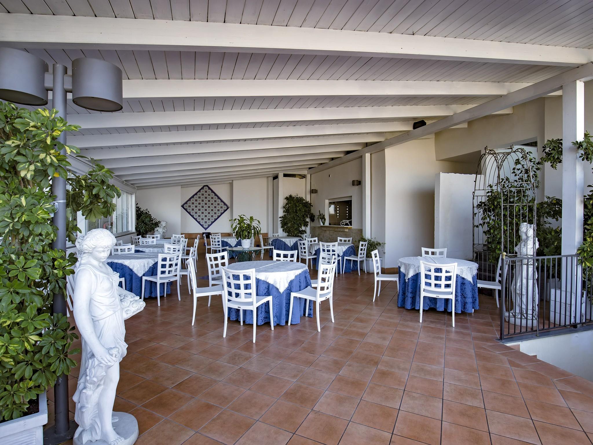 La Panoramica Hotel Castellammare di Stabia Exteriör bild