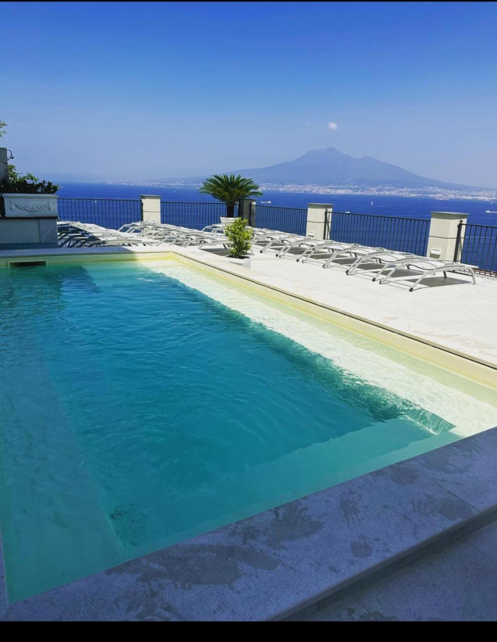 La Panoramica Hotel Castellammare di Stabia Exteriör bild