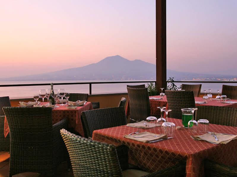La Panoramica Hotel Castellammare di Stabia Exteriör bild